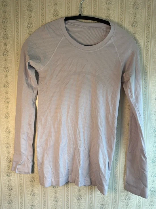 Lululemon Swiftly Tech Long-Sleeve Shirt size 4 lavender color - Picture 3 of 10